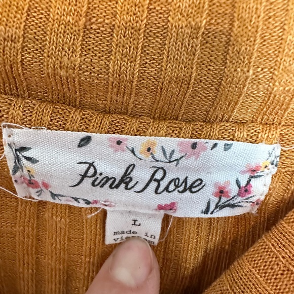 Front twist burnt orange T-shirt - Picture 4 of 4